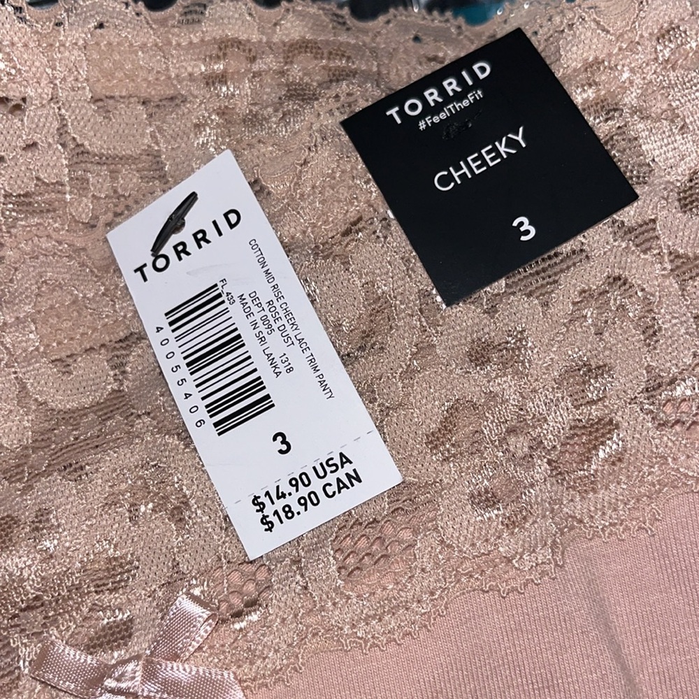 NWT Cotton Mid-Rise Cheeky Lace Trim Panty